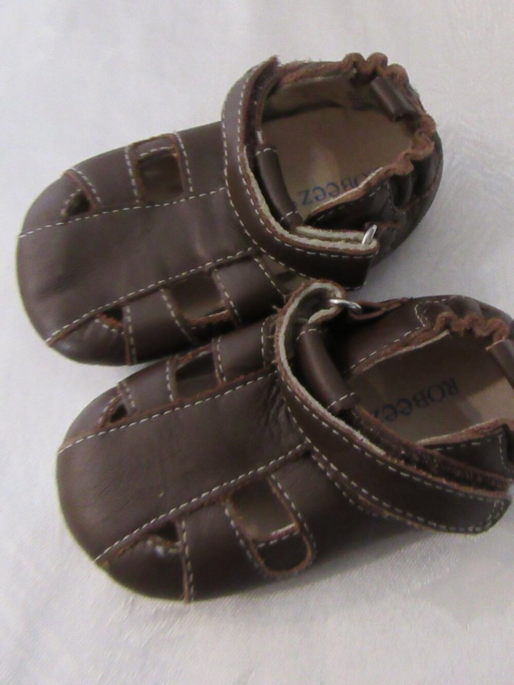 Baby Soft shoes Genuine Leather Uppers Size 3 Robeez